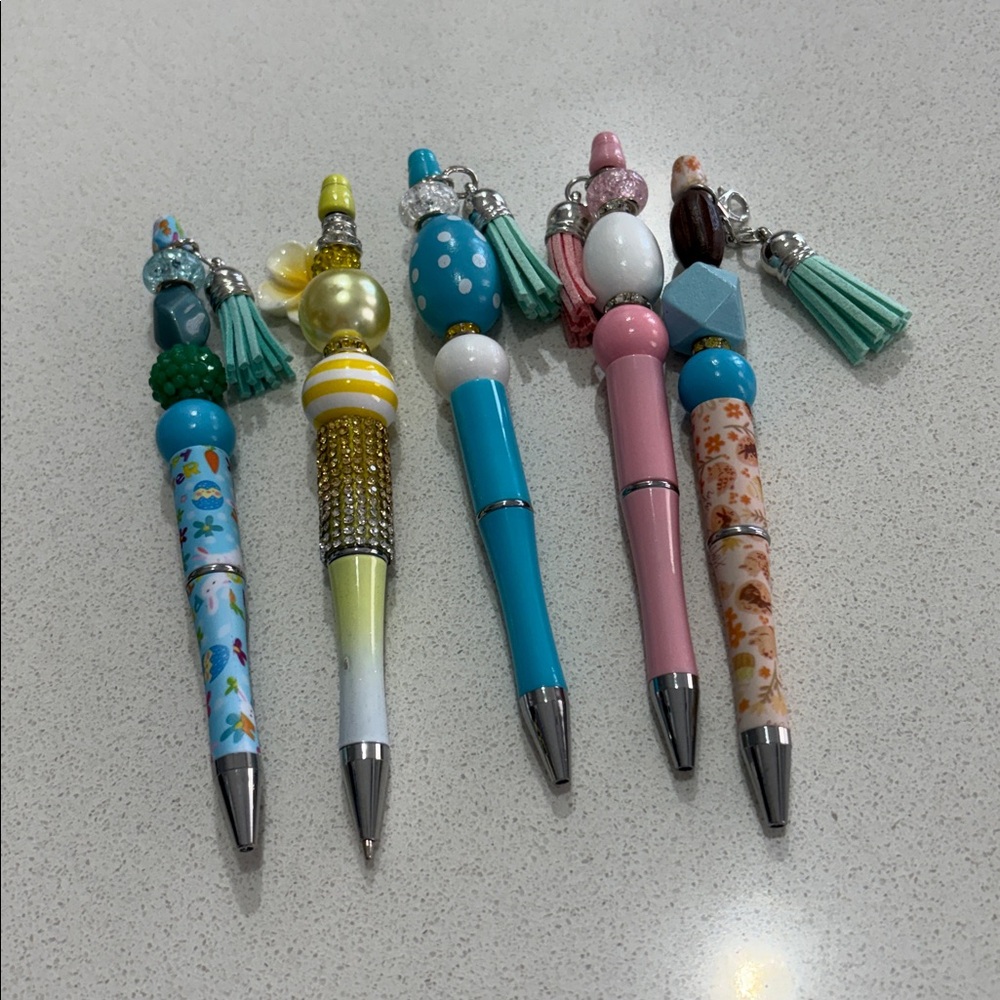 Easter Clear out Choice of 3 Easter Pens Set NWOT